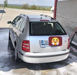 Vând scoda fabia 