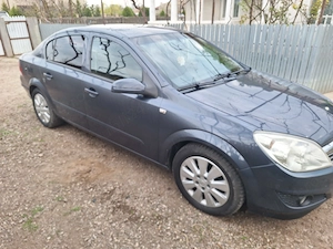 Vand Opel Astra H - imagine 2