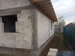 vnd casa la rosu - imagine 4