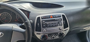 Hyundai i20 2015 85CP inmatriculata  - imagine 8