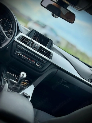 BMW F30  Seria 3  - imagine 2