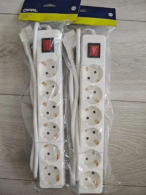 Set 2 Prelungitoare OPAL   6 Prize cu Întrerupător   1.5m   Noi Sigilate