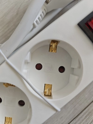 Set 2 Prelungitoare OPAL   6 Prize cu Întrerupător   1.5m   Noi Sigilate - imagine 5