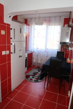 Apartament Ultracentral (English Park) de închiriat  - imagine 2