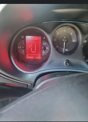 Vând Seat Leon 3500 euro negociabil  - imagine 7