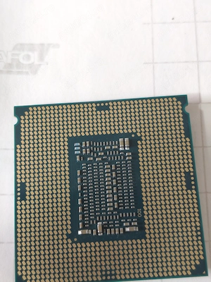 Procesor I7 8700K socket 1151 versiunea 2 - imagine 5