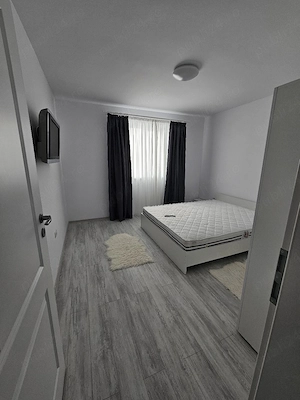 Apartament in regim hotelier 2 camere - imagine 5