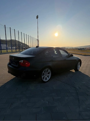 Bmw seria 3  - imagine 6