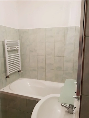 Studiou in regim hotelier  - imagine 3