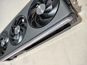 GARANȚIE RX 7800 XT NITRO+ amd radeon gaming oc - imagine 2