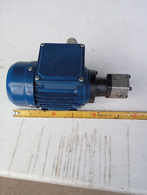 pompa hidraulica  - imagine 3