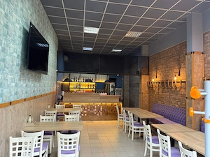 Proprietar inchiriez spatiu commercial cu vad pe Calea Martirilor, 60 mp, 1700 EURO - imagine 3