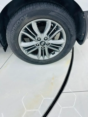 HYUNDAI IX35 - imagine 9