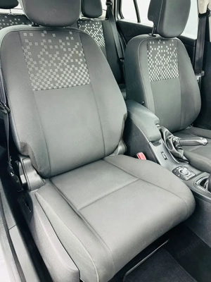 RENAULT MEGANE - imagine 17