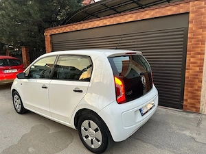 Volskwagen Up! 2016 1.0 Benzina Euro 6 un singur propietar consum foarte mic - imagine 5