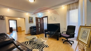 Apartament la parter, in vila, Lazu-de inchiriat- | 72.6 mp utili - imagine 11