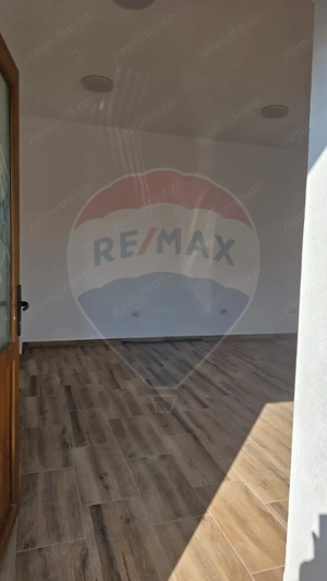 Casă  cu 2 camere de vânzare - imagine 13