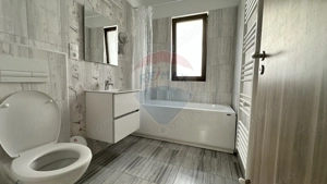 De închiriat – Apartament modern cu 3 camere în Ghimbav - imagine 11