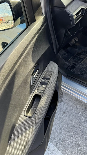 Vand Dacia Logan 2021, automata, stare perfecta, gri metalizat, ecran parcare, 10700 euro. - imagine 9