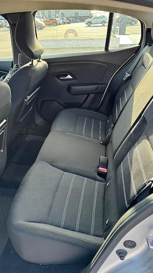 Vand Dacia Logan 2021, automata, stare perfecta, gri metalizat, ecran parcare, 10700 euro. - imagine 8