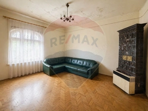 VILA ULTRACENTRALA IDEAL  INVESTITIE - imagine 6