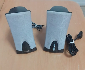 Vând Sistem de 2 Difuzoare Hifi GENIUS Multimedia 