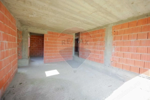 De vânzare proprietate cu două clădiri la roșu, Cordău – Băile Felix - imagine 10