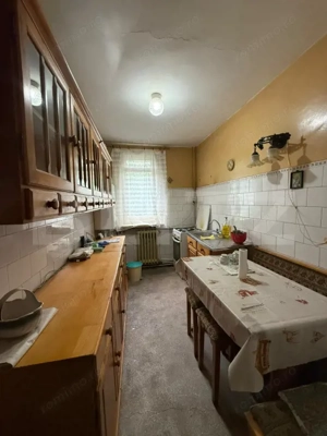 Apartament cu 3 camere, etajul 1, decomanat - imagine 4