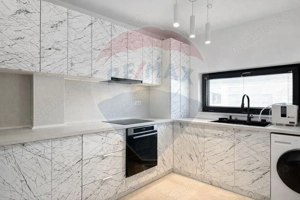 Vilă cu 4 camere de vânzare in Liziera de Lac