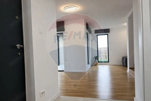 Vilă cu 4 camere de vânzare in Liziera de Lac - imagine 4