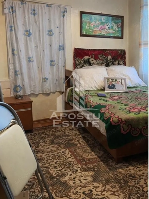 Casa batraneasca de vanzare cu teren de 1549mp, in Giarmata - imagine 2