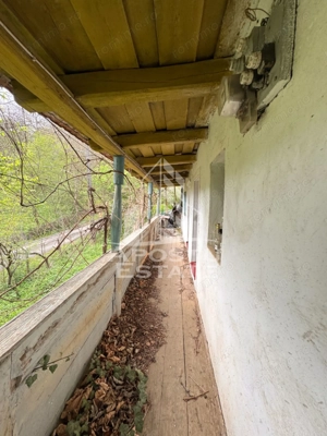 Casa batraneasca cu 2 camere, vedere panoramica, in Toplita, Hunedoara - imagine 9