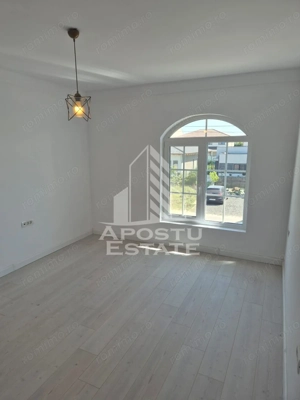 Duplex cu 4 camere , de inchiriat , Curte 300 mp , Mosnita Noua - imagine 4