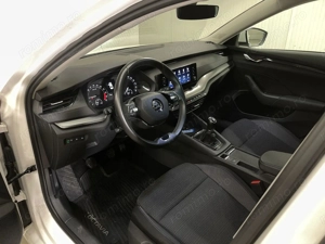 Skoda Octavia - imagine 5
