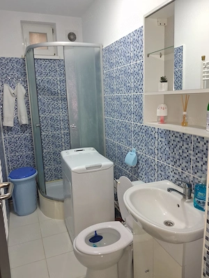 Garsonieră in regim hotelier  - imagine 4