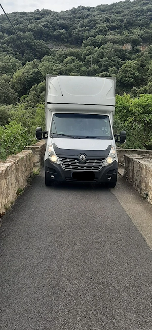 Vând Renault Master3 