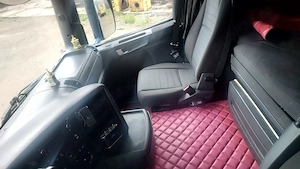 Vand Cap Tractor Scania  - imagine 4