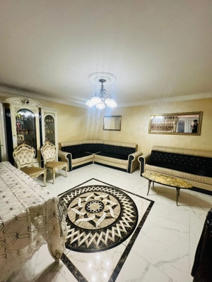 Casa cu teren , ULTRACENTRAL , singur in curte - imagine 3