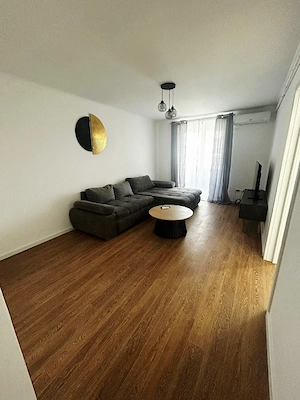 Apartament 2 camere + loc de parcare, Giroc