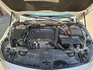 Opel Insignia Sports Tourer 1.5 benzina 165CP cutie automata - imagine 8