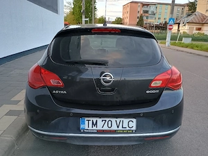 Opel Astra J facelift -1.7 CDTI -2013 - imagine 3