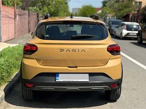 Dacia Sandero Stepway EXTREME+   2025 luna 06   16.000 KM   culoare nouă BEIGE OCHRE SAFARY   Eco G. - imagine 4