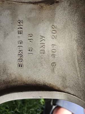 Set jante BMW X3- X5 in 2 dimensiune cu anvelope de vara  - imagine 2