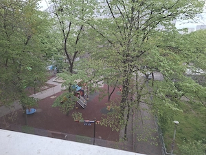 Garsoniera Zona Dristor apropiere Metrou piata Park Lake