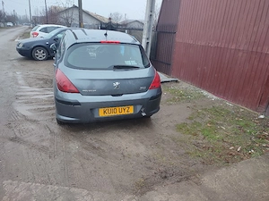 dezmembrez Peugeot 308  - imagine 3