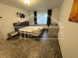 Apartament cu 2 camere, decomandat, 65mp, Zona Ultracentral