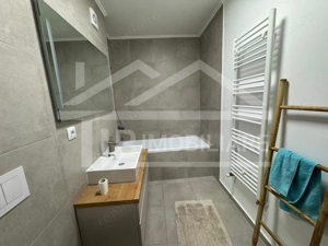 Apartament cu 2 camere, 60mp, parcare, boxa, Zona Maurer Residence - imagine 10