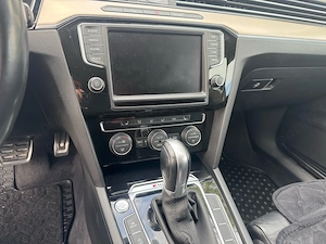 vand passat b8 2.0 240 cp 4x4