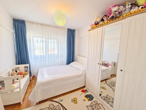 Apartament 3 camere, decomandat, 76 mp, zona Calea Bucuresti - Piata Centrala - imagine 2