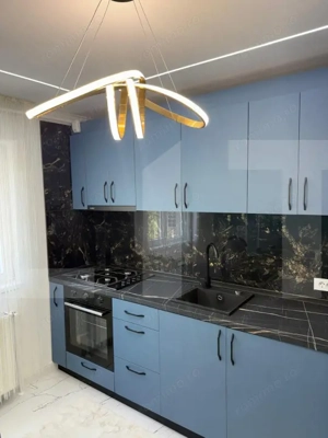 Apartament 3 camere, etaj 2, instalații noi, centrală proprie | zona Dâmbovița  - imagine 5